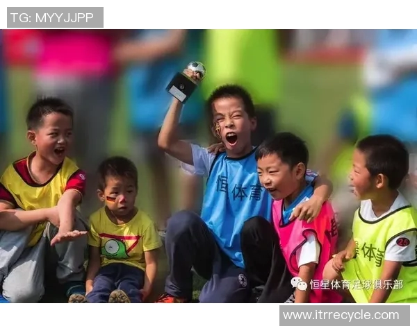 足球明星与女儿的温馨时光：一段关于梦想与爱的成长故事